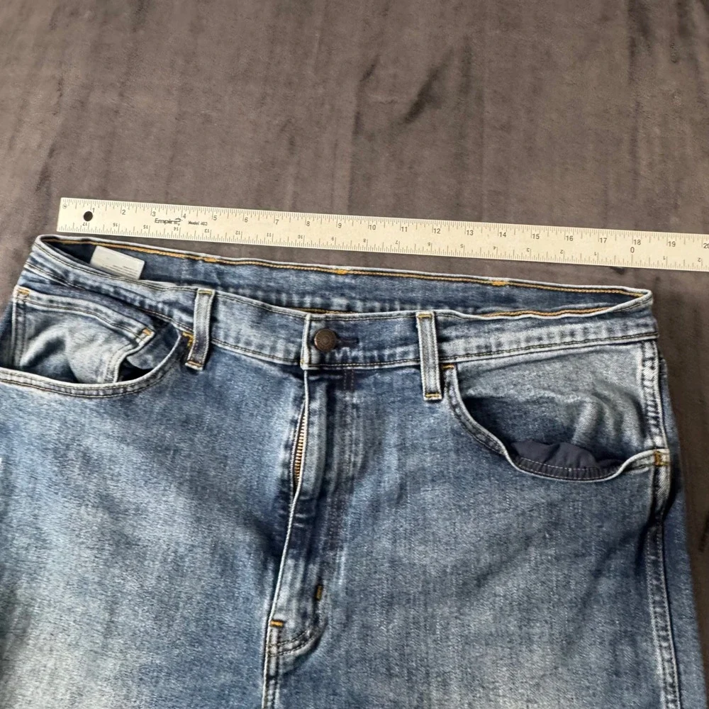 Levi's Workwear Fit Jeans Mens 38x30 Blue Medium Wash Straight Leg 87442-0003